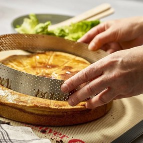 De Buyer 3098.09 perforált torta körkeret 24,5 cm,rozsdamentes acél, 24,5 cm