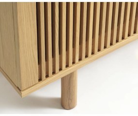 Natúr színű alacsony komód tölgyfa dekorral 143x70 cm Tiber – Unique Furniture