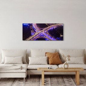 Egy kép egy nagy kereszteződésről éjjel (120x50 cm)