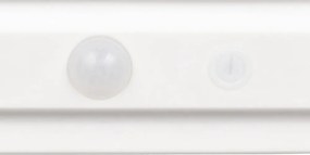 Napelemes LED fali kültéri lámpa (magasság 9 cm) Viamao – Reality