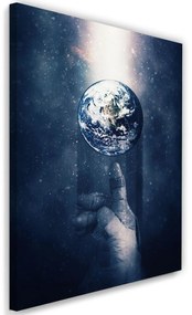 Gario Vászonkép Föld bolygó egy ujjon - Gab Fernando Méret: 40 x 60 cm