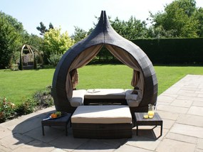 Peach rattan kerti heverő barna