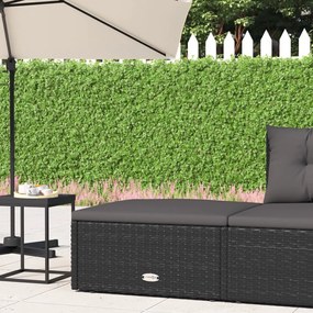 Fekete polyrattan kerti lábtartó párnával