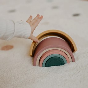 PETITE&amp;MARS szilikon egymásra rakható játék Rainbow Misty Green 12m+