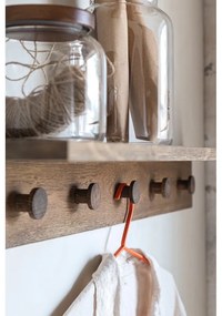 Barna tölgyfa fali fogas polccal 90 cm Showcase – Mette Ditmer Denmark