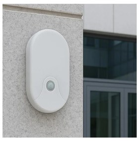 LED kültéri fali lámpatest mozgásérzékelővel LED/18W/230V IP44 fehér