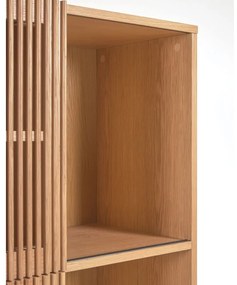 Natúr színű könyvespolc tolóajtóval, tölgyfa dekorral 85x170 cm Beyla – Kave Home