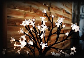 NEXOS Dekoratív fa virágokkal meleg fehér