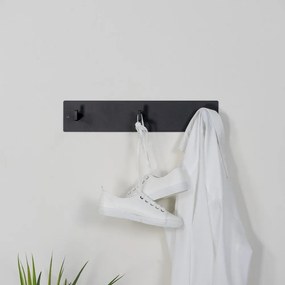 Fekete fém fali fogas Leatherman – Spinder Design