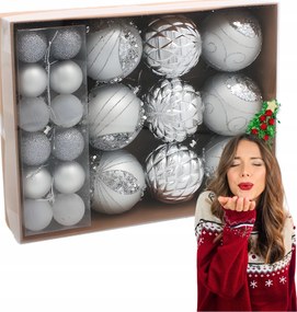 Ezüst színű karácsonyfadísz szett, 33 darab, különböző méretek és minták
