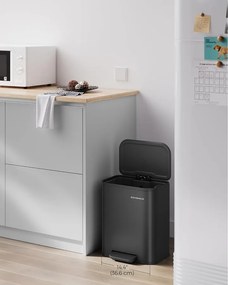 Konyhai pedálos szemetes, 20 literes acél kuka, tintafekete