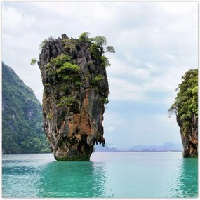 Poszterek 100x100 MagĂĄnyos szikla a trĂłpusokon