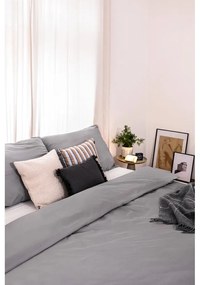 Szürke kétszemélyes hosszabbított mikroszatén ágyneműhuzat 200x220 cm Basic – Bonami Essentials