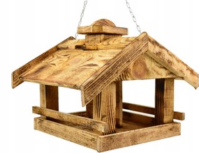 Nagy Méretű Madáretető Fából Készült Tüzelőanyaggal