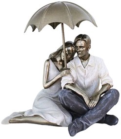 Szerelmespár Szobor Esernyővel