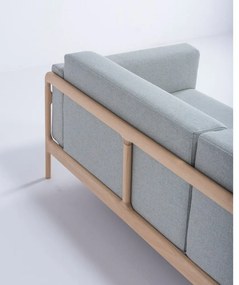 Fawn Plus kékesszürke kanapé tölgyfából, 240 cm - Gazzda