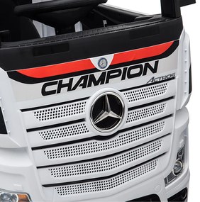 Elektromos Mercedes kamion fehér