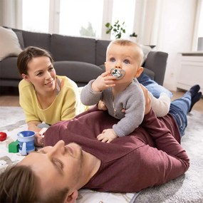 Baba cumi Space NUK 6-18h Disney Mickey Mouse piros, vel. 6-18 h