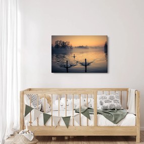 Hattyúk a vizen és a ködben képe (90x60 cm)