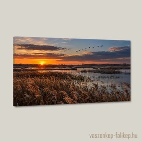 Vándormadarak alkonyata – prémium vászonkép 40x23 cm