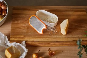 Konyhai reszelő, tárolóval, FISKARS Functional Form (IF1019530)