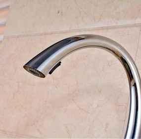 Konyhai csaptelep EYN NBR1900 kihúzható zuhanyfejjel, több színben, például matt fekete és króm kivitelben — Fehér