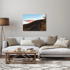 Kép a domb fölött (üvegen) (70x50 cm)