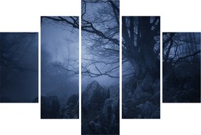 Egy sötét erdő képe (150x105 cm)