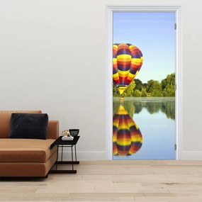 Fotótapéta ajtóra - Hőlégballon a tavon (95x205cm)