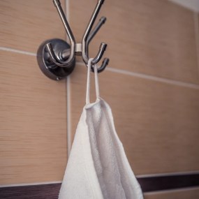 Ručník Deluxe 30x50 cm bílý