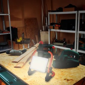 Solight WM-30W-FEQ - LED-reflektor állvánnyal LED/30W/230V 4000K IP65