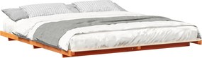 vidaXL Földi ágykeret Viaszbarna 200 x 200 cm Tömör fenyőfa