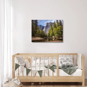 Kép - A Yosemite szikla alatt (üvegen) (70x50 cm)