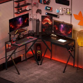 HOMCOM L-alakú Játékasztal Sarok Gamer Asztal 125 x 125 cm Szénszálas Asztallappal, Képernyő Állvánnyal, Pohártartóval és Fülhallgató Akasztóval, Feke