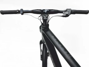 Koliken Velzen Pro Tour 28 Trekking férfi, grafit, 48 cm elektromos kerékpár