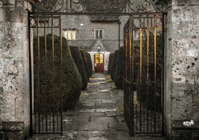 Poszter 84,1x59,4cm Egy régi házikó homlokzata Siddingtonban, Assaf Frank