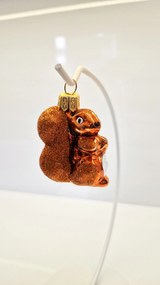 Karácsonyfa gömb üveg mókus forma