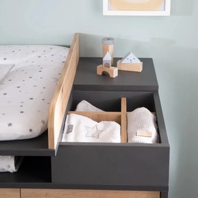 Antracitszürke-natúr színű alacsony gyerek komód pelenkázó feltéttel tölgyfa dekorral 118x103 cm Lenn – Roba