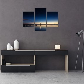 Egy világítótorony képe a távolban (90x60 cm)