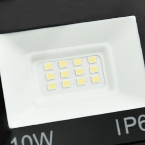 2 db hideg fehér fényű LED-es reflektor 10 W