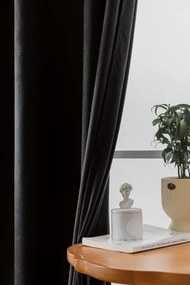 Fekete sötétítőfüggöny VELVET 140x250 cm Felfüggesztés: Fém gyűrűk