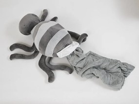 Plüss PÓK szürke babatakaróval belül