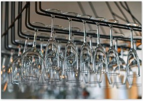 Poszterek 100x70 Lógó poharak a bárban