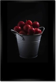 Poszterek keretben 40x60 Piros alma vödörben