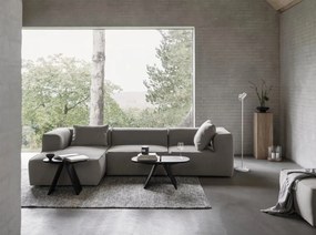 Kisasztal, AVIO kollekció | Ma 45 cm, Szé 55 cm, Mé 30 cm - Fekete tölgy - Blomus