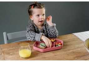 Piros szilikon gyerek tányér 16x25 cm – Kindsgut