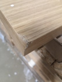 AKCIÓ Fekete étkezőasztal tölgy dekor asztallappal PURO 60x60 II. osztály