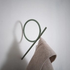 Zöldesszürke fém fali fogas Tuba – Spinder Design