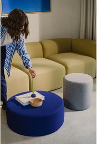 Szürke gyapjú puff Folk – noo.ma