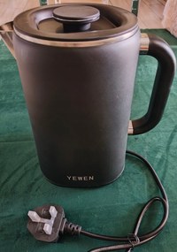 Yewen Elektromos Vízforraló 1,7 L